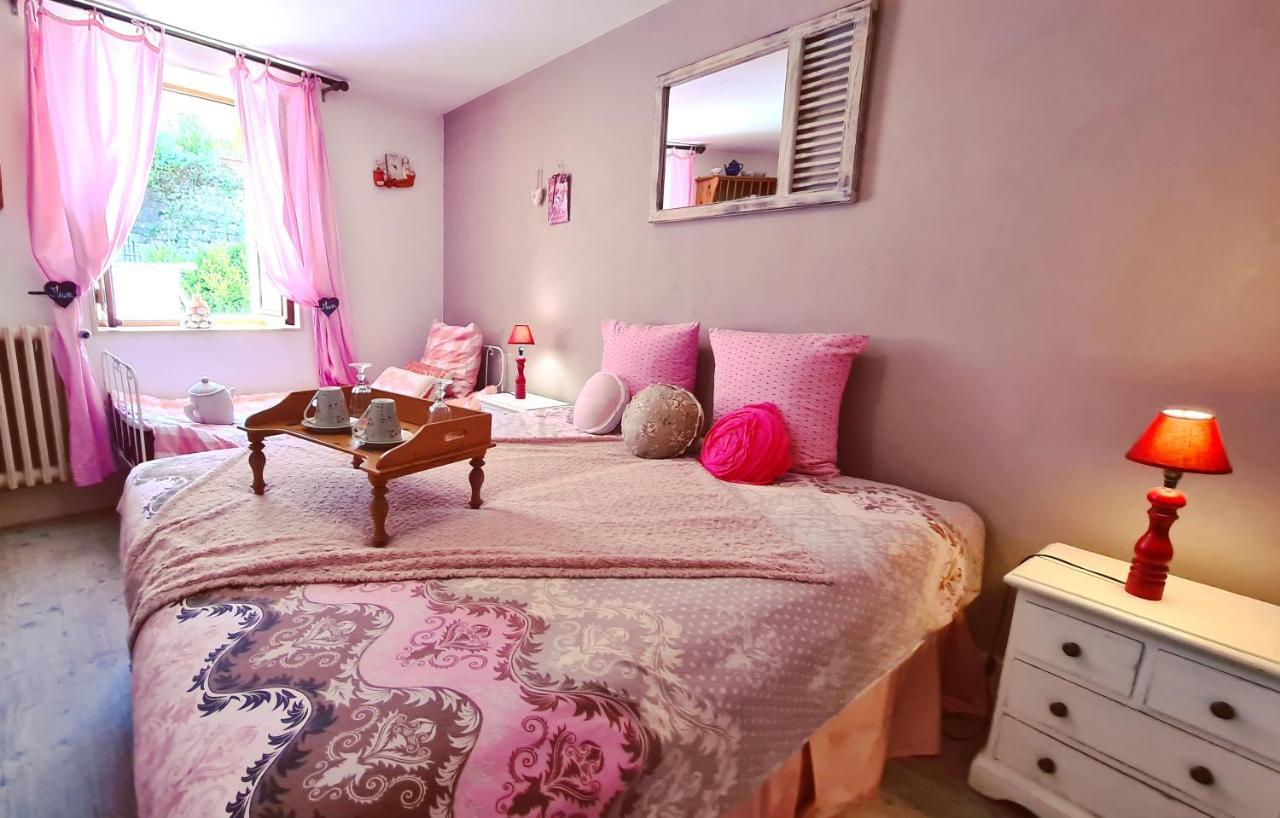 Bed and Breakfast Le Doux Nid Chanaz Exterior foto
